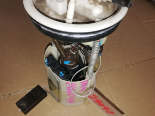 насос топливный Ford Mondeo 4 поколение CA2 2007, 2.0 л., бензин, 1506989