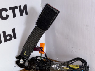 замок ремня безопасности Ford Focus 2 поколение [рестайлинг] CB4 2009, 1.6 л., i, SHDA, бензин, АКПП, голубой металик, хетчбэк 5 дв., передний привод, правый руль, 4M51A61209-CC