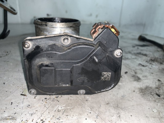 заслонка дроссельная Hyundai Santa Fe 1 поколение [рестайлинг] 2010, 2.2 л., D4HB, дизель, МКПП, полный привод, 35100-2F000