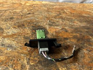 сопротивление печки Ford Focus 3 поколение CB8 2012, 1.6 л., VVT-i, PNDA, бензин, робот, panther black (metallic), хетчбэк 5 дв., передний привод, правый руль