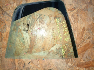 стекло кузовное боковое правое Chevrolet Cruze 1 поколение J300 2012, 1.6 л., бензин, 96833088