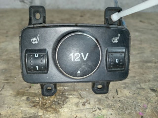 кнопка обогрева сидений Ford Focus 3 поколение CB8 2012, 1.6 л., бензин