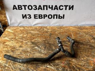 патрубок радиатора Ford Focus 3 поколение CB8 2012, 1.6 л., VVT-i, PNDA, бензин, МКПП, midnight sky, хетчбэк 5 дв., передний привод, правый руль, AV61-8C351-DB