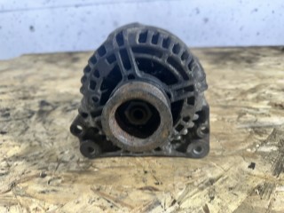 генератор Volkswagen Passat B7 2012, 2.0 л., CFFB, дизель, МКПП, передний привод, 0124325137, 06A903026