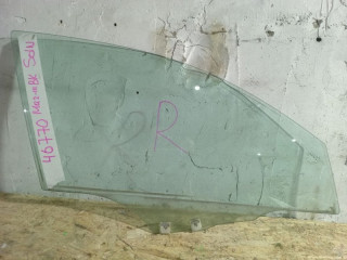 стекло двери передней правой Mazda 3 1 поколение [рестайлинг] BK 2008, 2.0 л., бензин