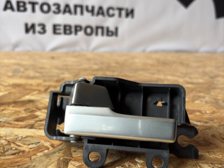 ручка внутренняя Ford Focus 2 поколение [рестайлинг] CB4 2009, 1.6 л., SHDA, бензин, МКПП, серо голубой металик, хетчбэк 5 дв., передний привод, правый руль