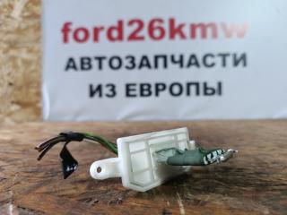 сопротивление печки Ford Focus 3 поколение CB8 2012, 1.6 л., i-VTEC, IQDB, бензин, 5МКПП, frozen white, хетчбэк 5 дв., передний привод, правый руль, 1804471