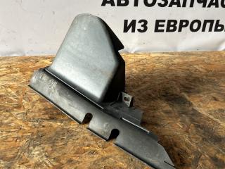 воздуховод (дефлектор) радиатора Ford Focus 2 поколение [рестайлинг] CB4 2009, 1.8 л., i, QQDB, бензин, МКПП, moondust silver (metallic), хетчбэк 5 дв., передний привод, правый руль, 7M518311BC