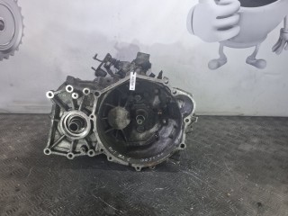КПП механическая (МКПП) Mitsubishi Outlander 2 поколение [рестайлинг] 2010, 2.0 л., бензин