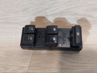 кнопка стеклоподъемника двери Kia Ceed 1 поколение (2007 - 2010), 935701H120