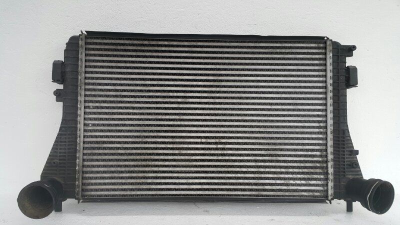 интеркулер Volkswagen Passat B6 2006, 1.9 л., BXE, дизель, 3C0145805F - фото №1