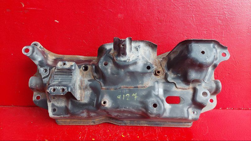 балка подвески задняя Honda Civic 8 поколение 2008, 50200SMGG15, 033073SK009C - фото №1