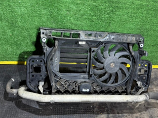 передняя панель крепления облицовки (телевизор) Audi A6 4F/C6 2007, 2.0 л., 4B0010157D