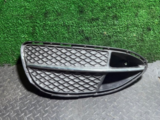 заглушка (решетка) в бампер Mercedes-Benz E-Класс W212/S212/C207/A207 2012, A2128852722