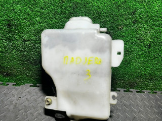 бачок омывателя Mitsubishi Pajero 2 поколение [рестайлинг] 2003, 60351507