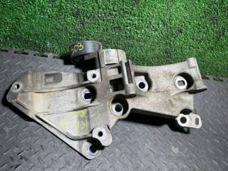 кронштейн генератора Renault Megane 2 поколение 2002, 1.6 л., 7700274249