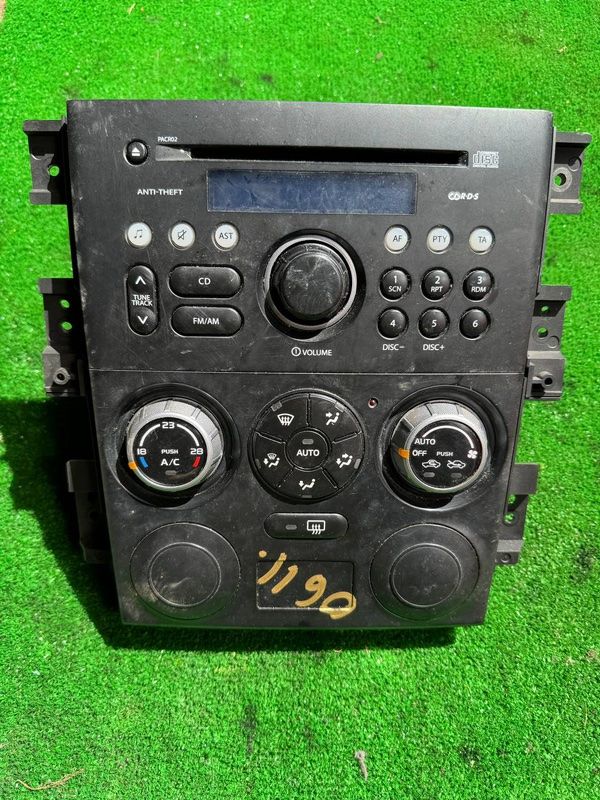 блок управления печки / климат-контроля Suzuki Grand Vitara 2 поколение 2006, 1.6 л., 3951064J0 - фото №1