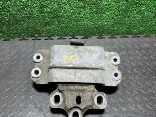 подушка крепления КПП Volkswagen Golf 5 поколение 2004, 1K0199555