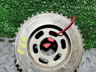звездочка ТНВД Volkswagen Golf 4 поколение 1999, 1.9 л., 038130111A