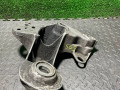 кронштейн двигателя Volkswagen Passat B5 1999, 4B0199352 - фото №4