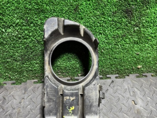 заглушка (решетка) в бампер Renault Megane 2 поколение 2003, 8200115118