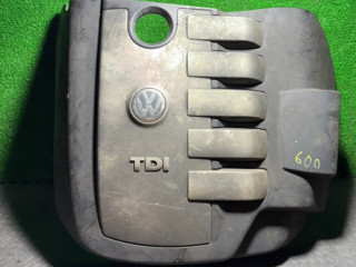 декоративная крышка двигателя Volkswagen Touareg 1 поколение 2006, 2.5 л., 70103927