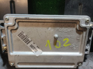 блок управления двигателем Citroen C4 1 поколение 2006, 1.4 л., 9659099180