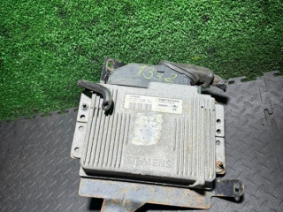 блок управления двигателем Renault Scenic 1 поколение 1998, 7700112609