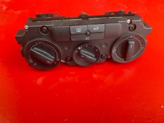 блок управления печки / климат-контроля Volkswagen Passat B6 2006, 1.9 л., BXE, дизель, 1K0820047FH