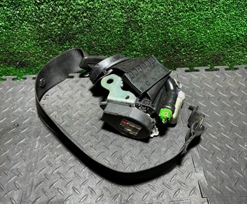 ремень безопасности Mercedes-Benz E-Класс W211/S211 2004, 2.2 л., 605369200 - фото №1