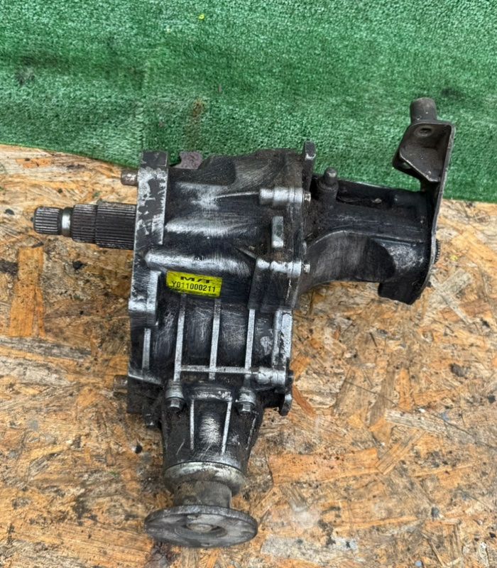 раздаточная коробка Hyundai Santa Fe 2 поколение (CM) 2008, Y011000211 - фото №1