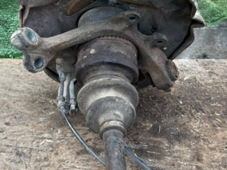 полуось задняя (приводной вал, ШРУС) Mercedes-Benz 2003, 2.2 л.