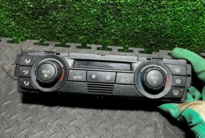 блок управления печки / климат-контроля BMW 3 серия E90/E91/E92/E93 2005, 64116958536 - фото №1