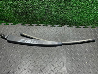щеткодержатель (поводок стеклоочистителя, дворник) Volkswagen Passat B6 2007, 6Q6955707B