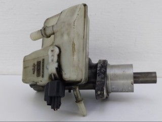 цилиндр тормозной главный Ford Focus 2 поколение 2008, 3350886401
