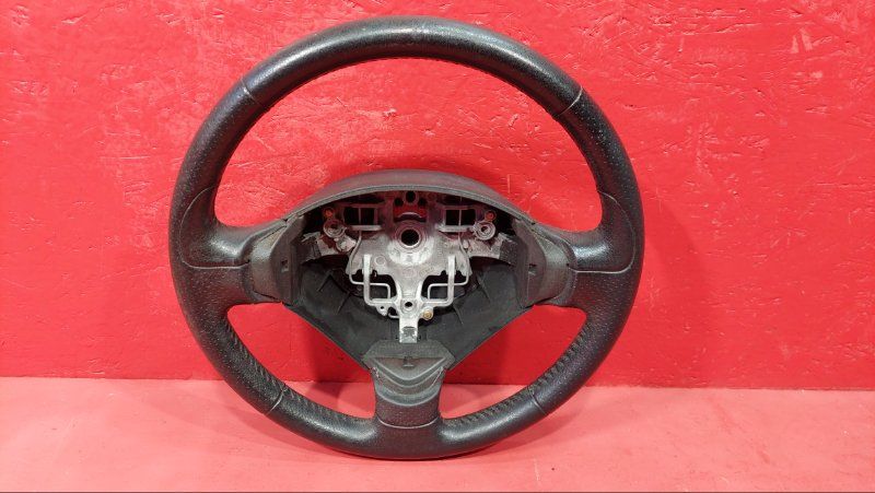 руль Peugeot 207 1 поколение 2007, 1.4 л., KFU (ET3J4), бензин, 96585075 - фото №1