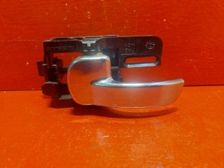 ручка внутренняя задняя левая Nissan Qashqai 1 поколение J10 2008, 1.5 л., K9K, дизель, 80671JD00A
