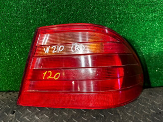 фонарь задний правый Mercedes-Benz E-Класс W210/S210 1998, A2108200264