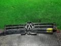 решетка радиатора Volkswagen Golf 4 поколение 2000, 1J0853651 - фото №2