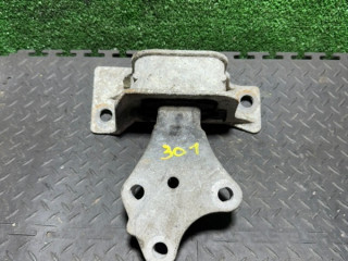 подушка крепления двигателя Renault Clio 3 поколение 2009, 1.2 л., 26016326D29