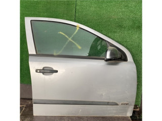 дверь передняя правая Opel Astra G 2004