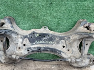 балка подвески передняя (подрамник) Toyota Avensis 2 поколение (T250) 2004