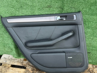 обшивка двери задняя левая Audi A6 4B/C5 1999, 4B0867305
