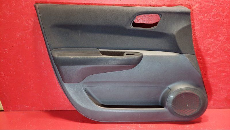 обшивка двери передняя левая Honda FR-V 1 поколение 2006, 83550SJD - фото №1