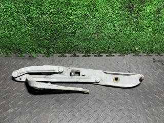 петля крышки багажника BMW 2000, 2.5 л.