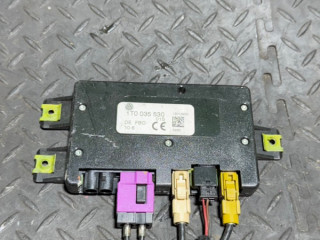 усилитель антенны Volkswagen Touareg 1 поколение [рестайлинг] 2009, 2.5 л., 1T0035530