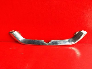 решетка радиатора Opel Vectra B 1999, 9152352