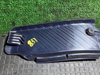 Опорная площадка для ног Audi A4 B6 2004, 1.8 л., бензин, седан, 8E1864777