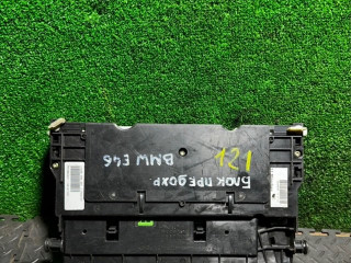 блок предохранителей BMW 2001, 8364542