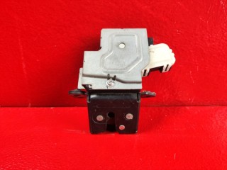 замок багажника Mazda 2 DE 2008, DF7162310C